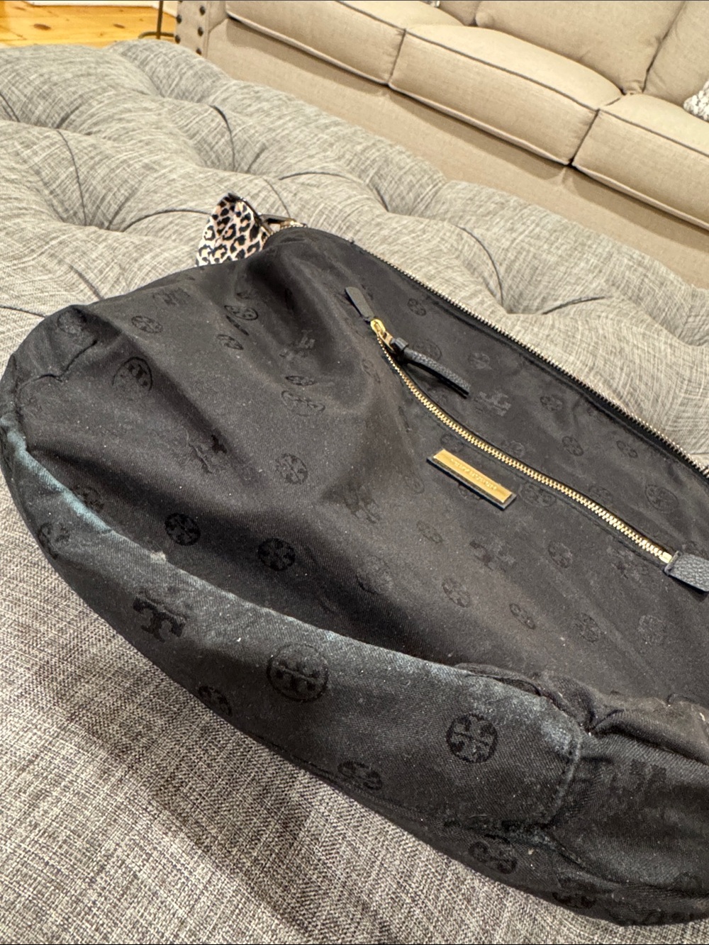 Tory Burch Bag Ivy Slouchy Black Leather Satchel with Leopard Crossbody Strap - Picture 15 of 17